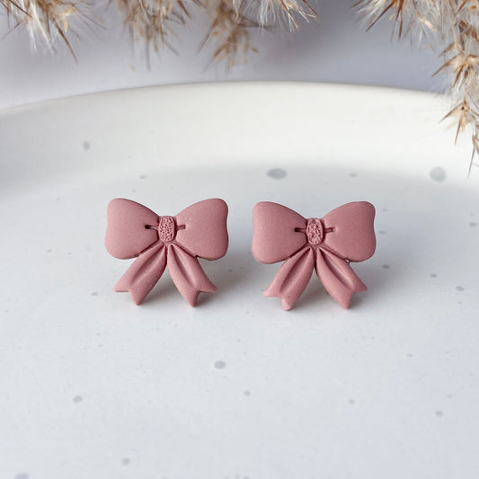 Bow stud earrings (dusky rose)