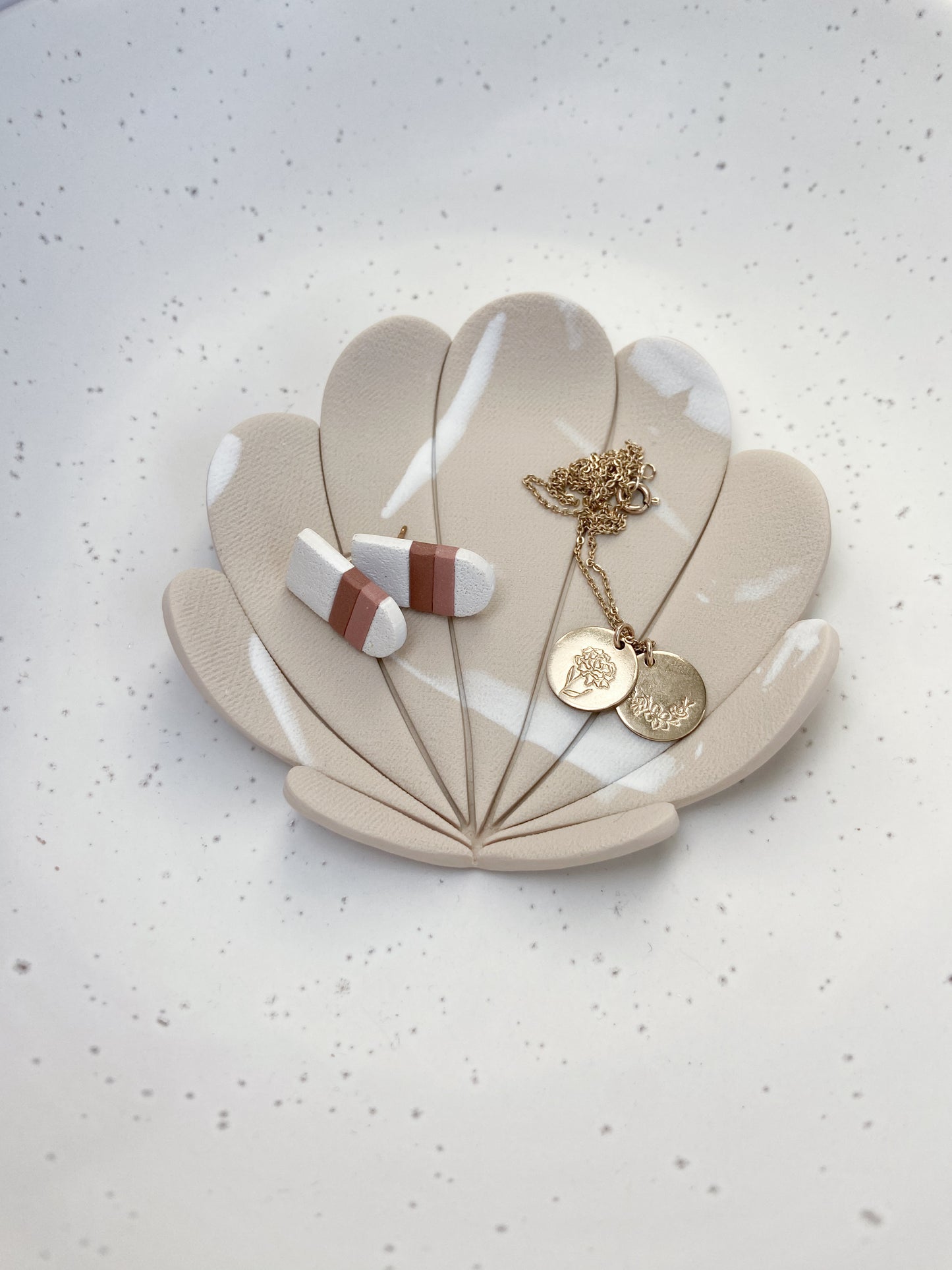 Polymer clay trinket dish (Sand)