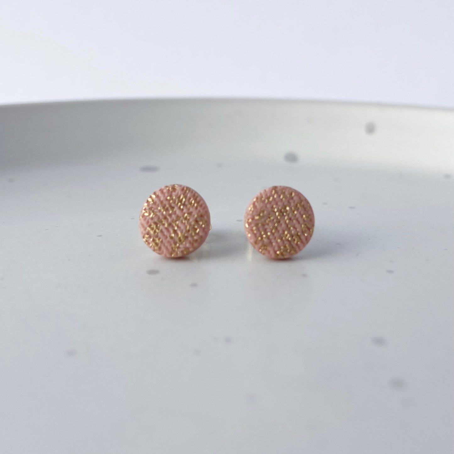 Mini Livies stud earrings (gold & rose)