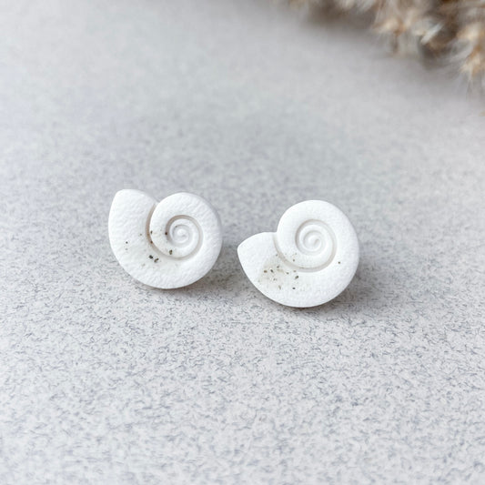 Spiral seashell stud