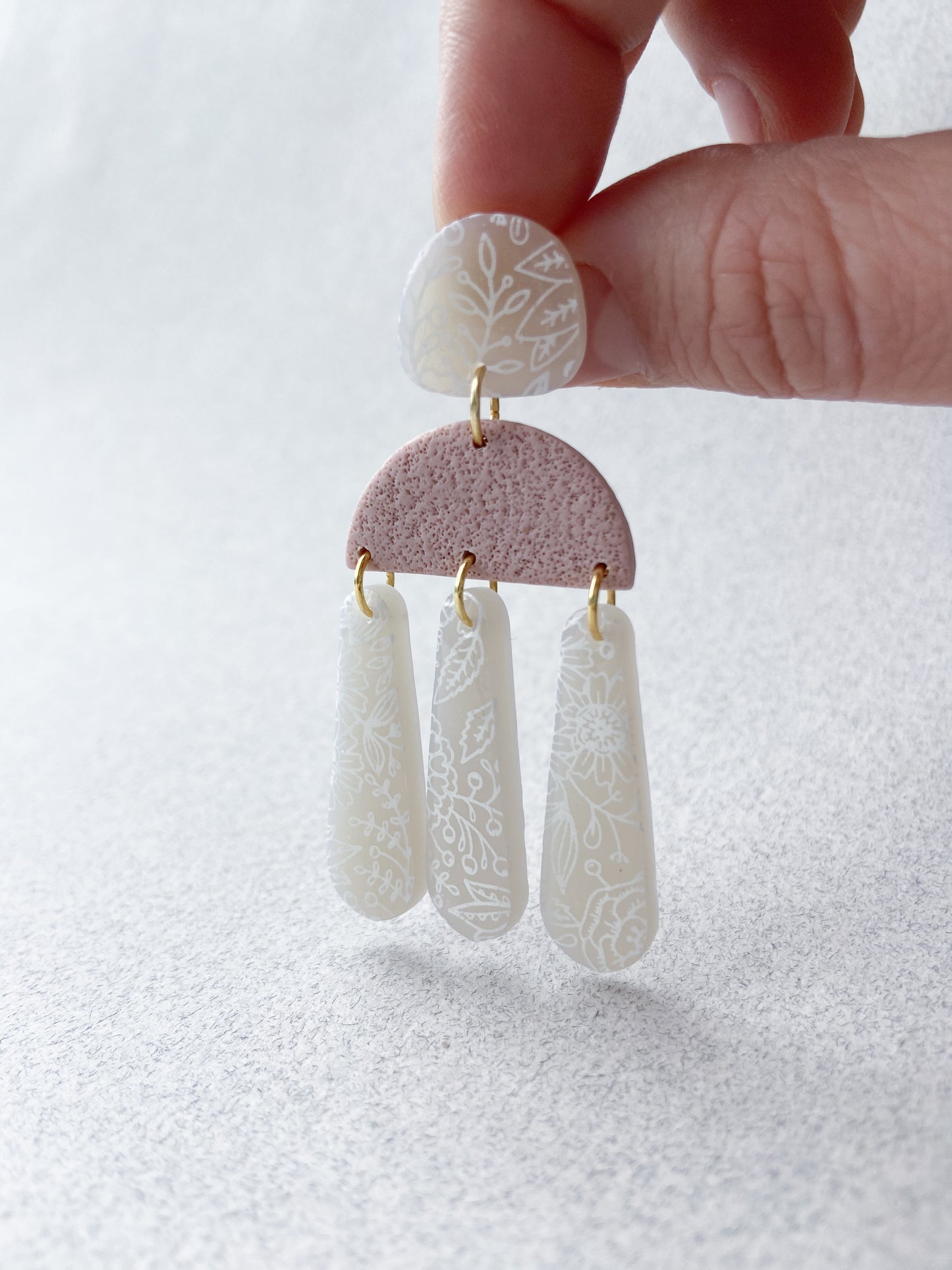 Translucent dangle statement earrings